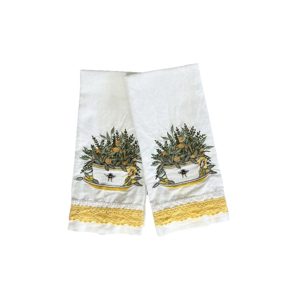 Embroidered Tea Towels Set Of 2 Crochet‎ Lace Bumble Bee Teacup Floral
